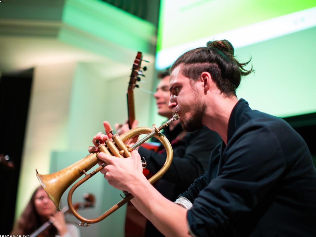 យុទ្ធសាស្ដ្រថ្មីសម្រាប់អនាគត