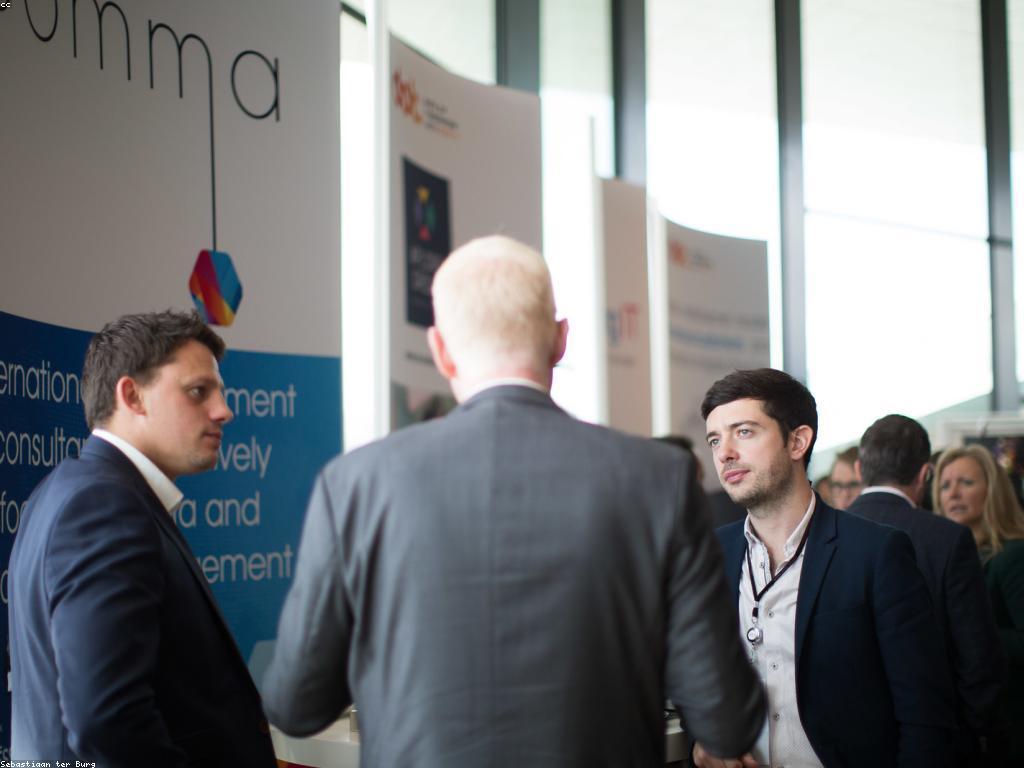 យុទ្ធសាស្ដ្រនៅក្នុងវិស័យទស្សន៍ទាយ